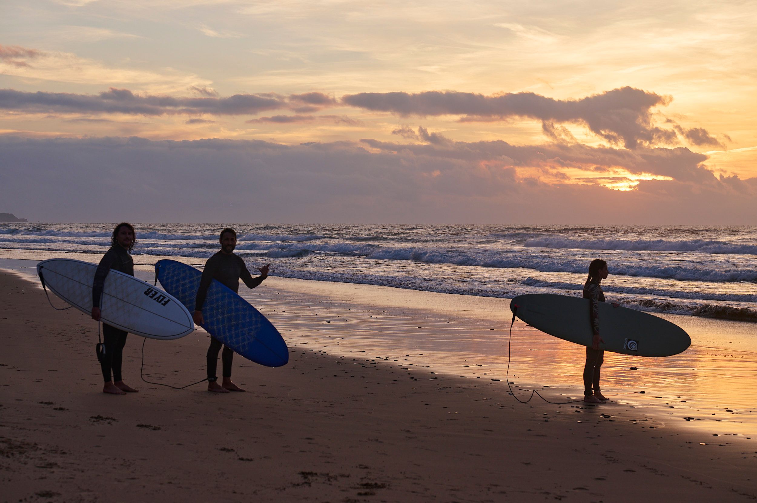 Sesión de atardecer y amigos en Playa La Boca Concón